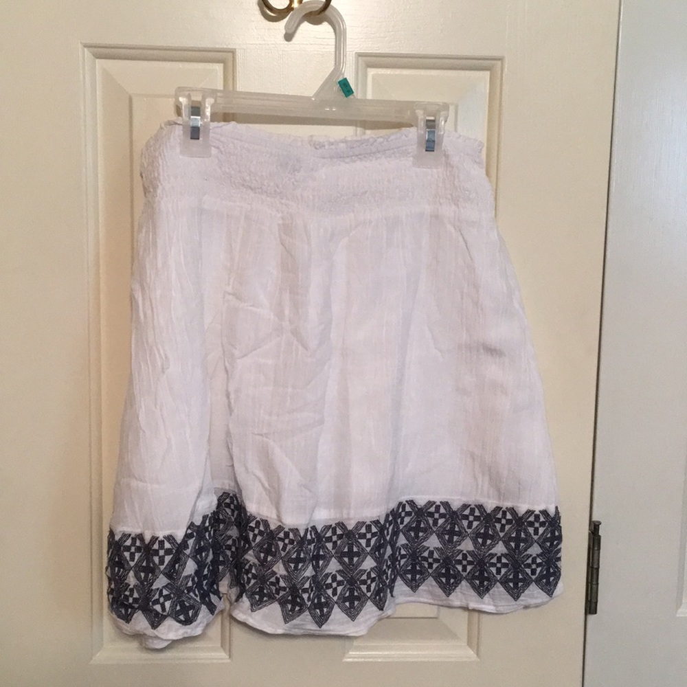 White skirt with blue detail